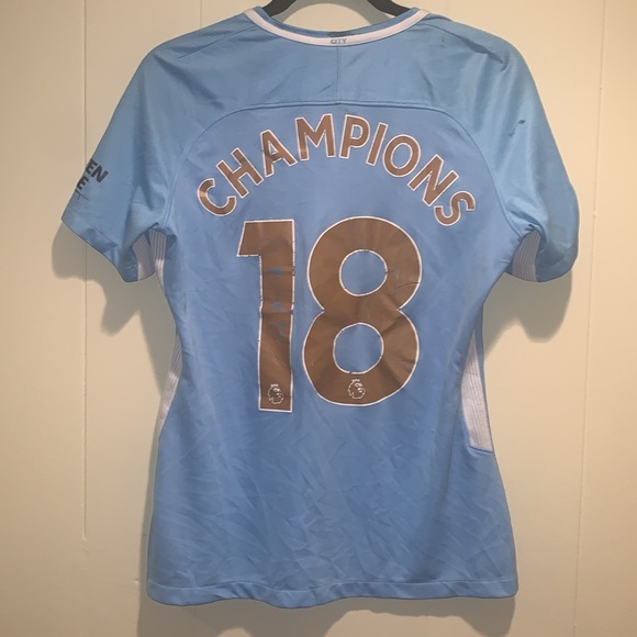 Manchester City 17/18 Champions Jersey - Picture 5 of 5